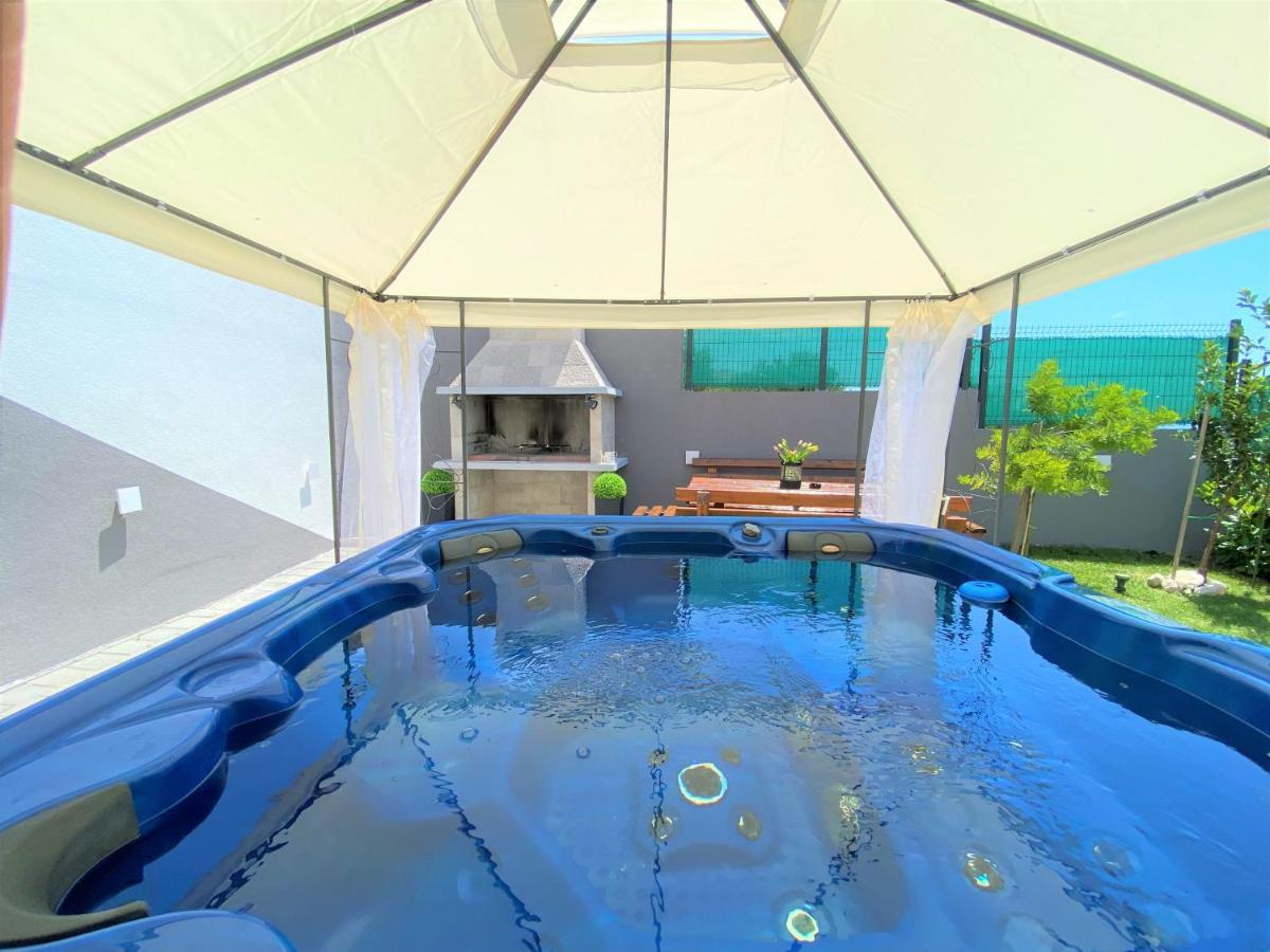 Lux Apartment Sea Shell With Jacuzzi Макарска Экстерьер фото
