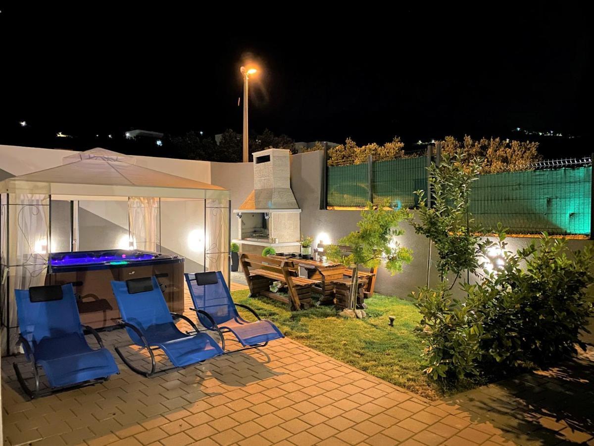 Lux Apartment Sea Shell With Jacuzzi Макарска Экстерьер фото